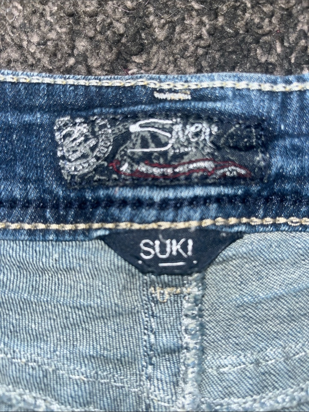 2000’s Silver Dark Blue Distressed Denim Shorts - Picture 2 of 9